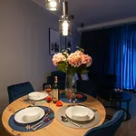Lägenhet Maya'S Residence 50 - Aura 40