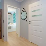 Maya'S Residence 50 - Aura 40