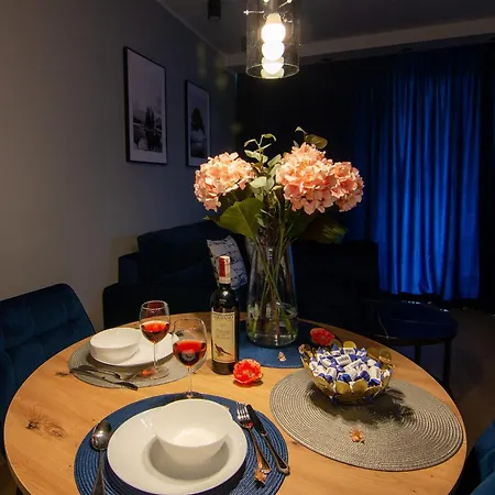 Апартаменты Maya's Flats 50 - Walowa 40 Гданьск
