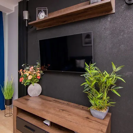 Maya's Flats & 50 - Aura 40 Gdańsk